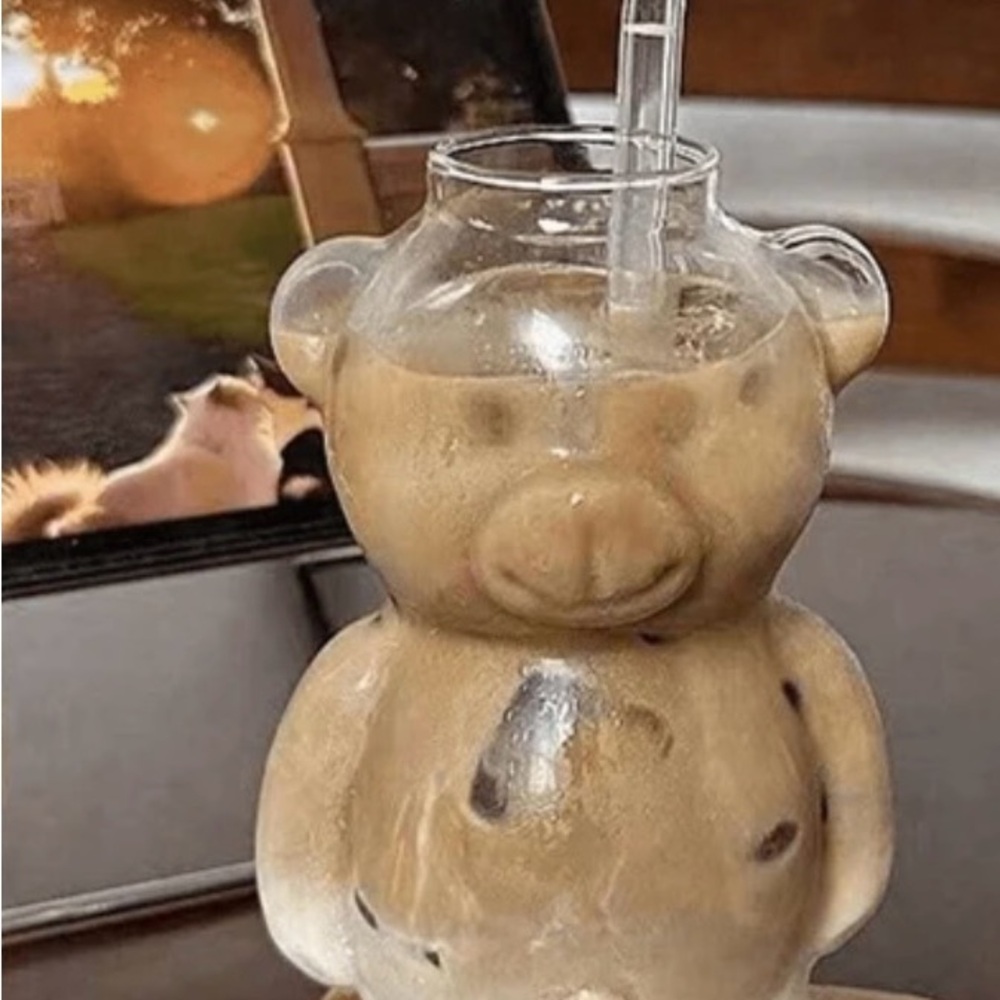 Bear Shaped Glass Tumbler with Straw